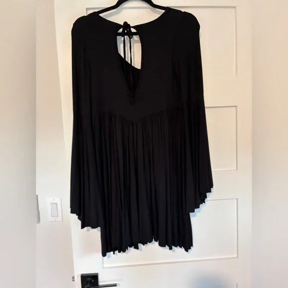 Free people, black vintage baby doll dress NWT - Picture 3 of 4